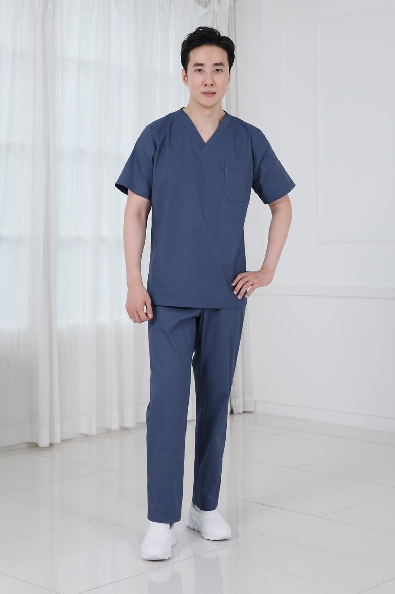 Good.U 513 男女共用醫療工作服正面